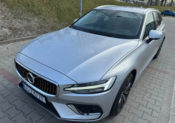 Volvo V60 cena 139999 przebieg: 120000, rok produkcji 2021 z Gdańsk małe 352